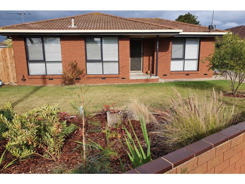 1/114 Blyth Street, Altona VIC 3018