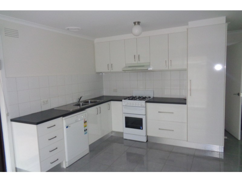 1/114 Blyth Street, Altona VIC 3018