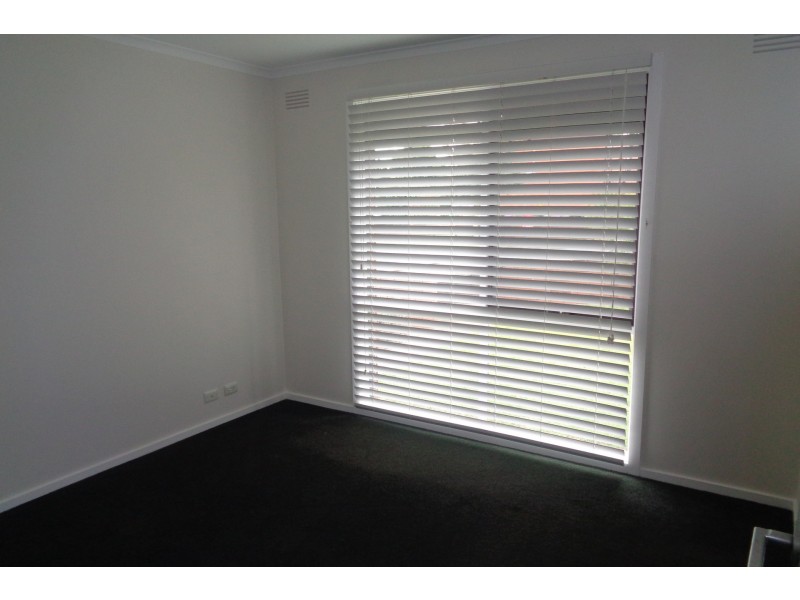 1/114 Blyth Street, Altona VIC 3018