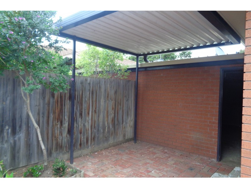 1/114 Blyth Street, Altona VIC 3018