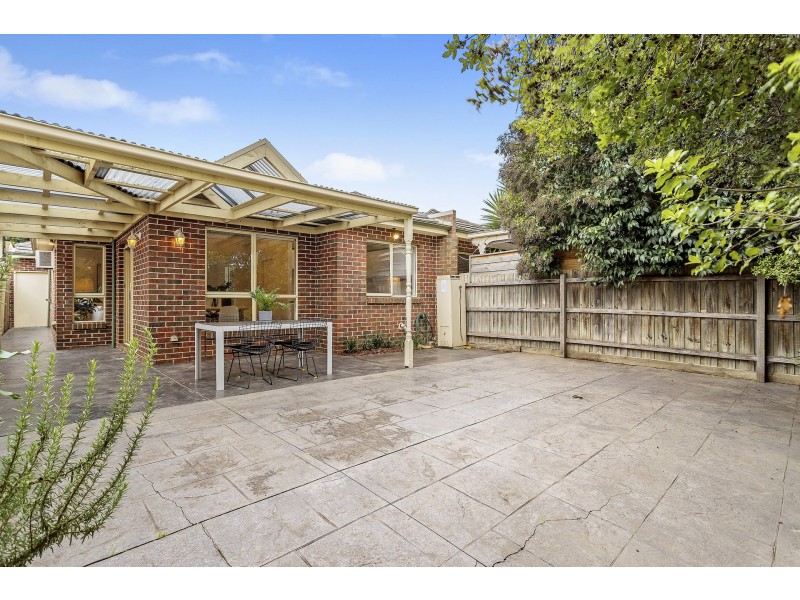 6 Gundowring Drive, Seabrook VIC 3028