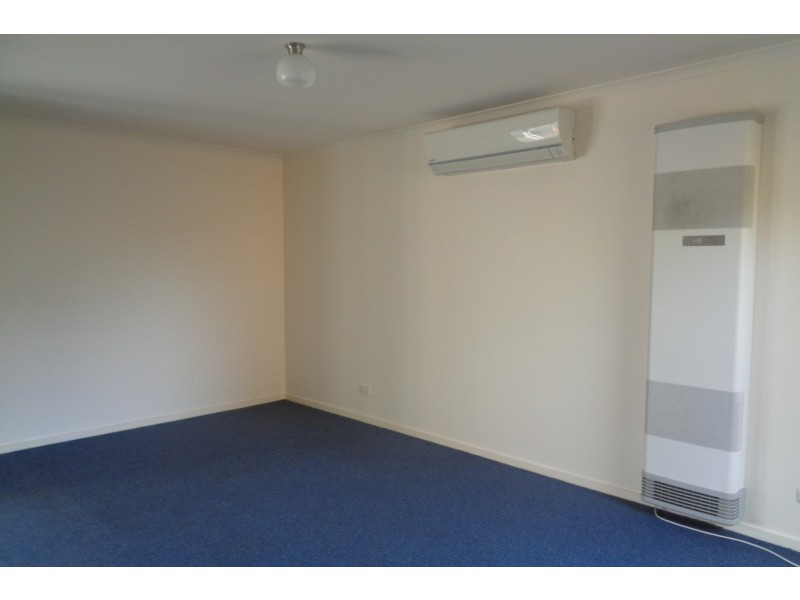 2/144 Victoria Street, Altona Meadows VIC 3028