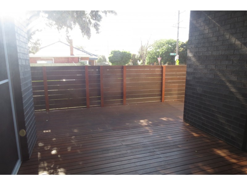 99 Blyth Street, Altona VIC 3018