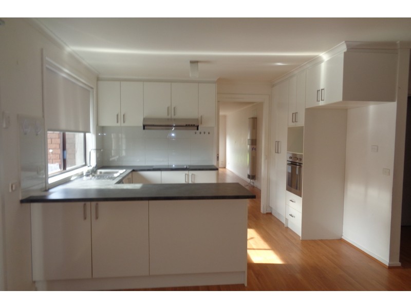 62 Epsom Street South, Altona Meadows VIC 3028