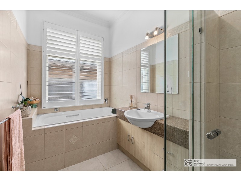 36 Bracken Grove, Altona VIC 3018