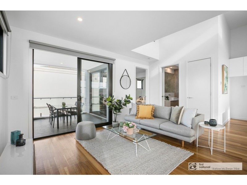 1/15 Davies Street, Altona VIC 3018