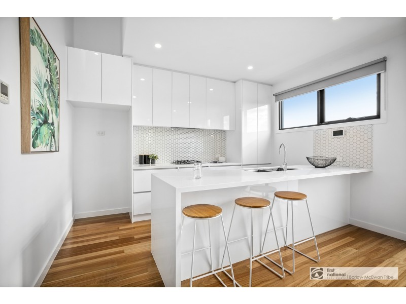 1/15 Davies Street, Altona VIC 3018
