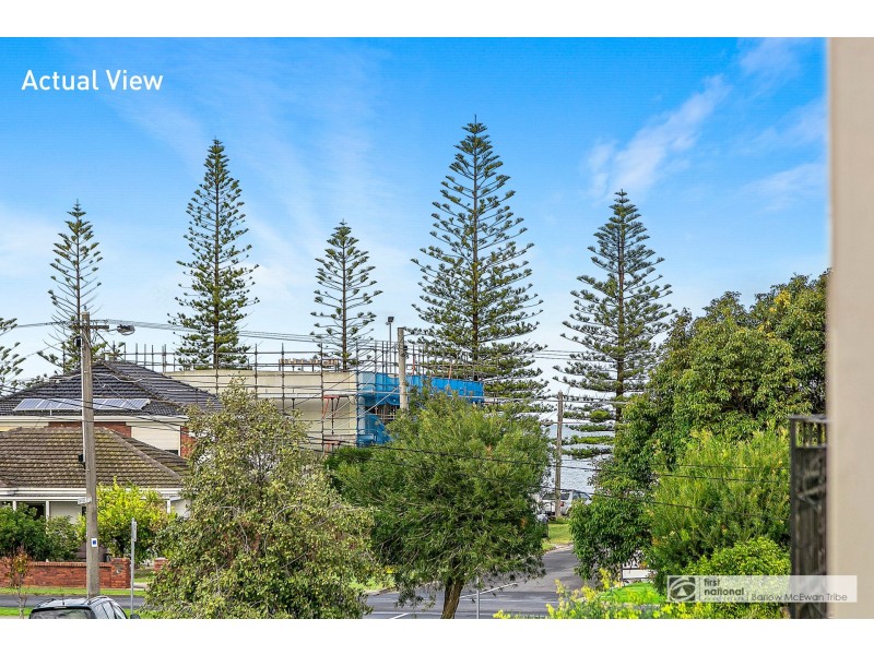 1/15 Davies Street, Altona VIC 3018