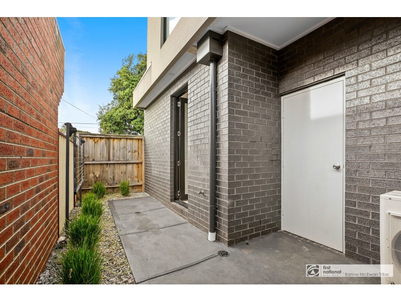 1/15 Davies Street, Altona VIC 3018