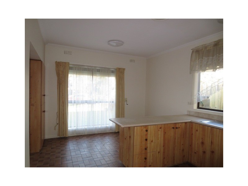 5 Grieve Parade, Altona VIC 3018