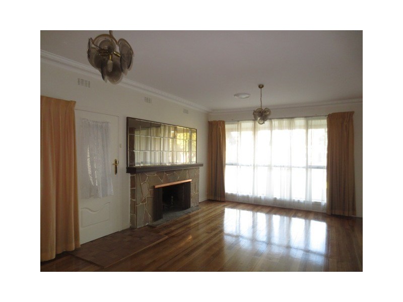 5 Grieve Parade, Altona VIC 3018