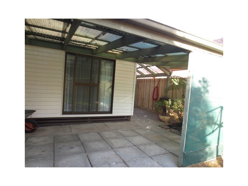 5 Grieve Parade, Altona VIC 3018