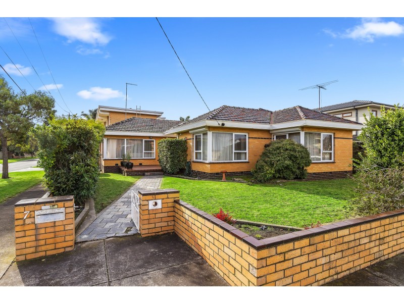 7 Blyth Street, Altona VIC 3018