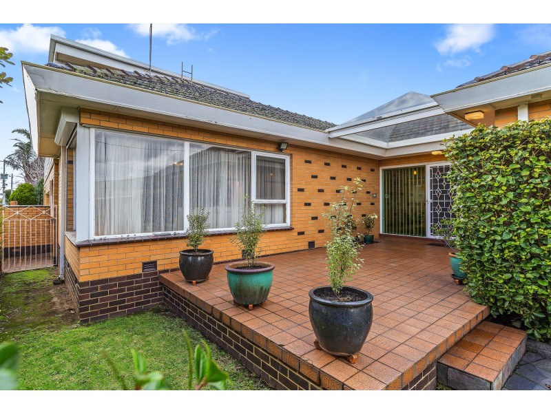 7 Blyth Street, Altona VIC 3018