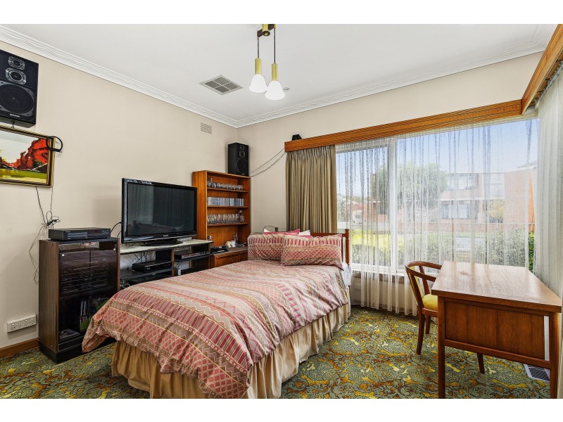 7 Blyth Street, Altona VIC 3018