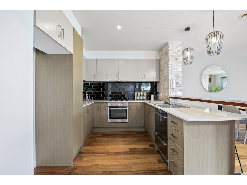 10/369 Esplanade, Altona VIC 3018