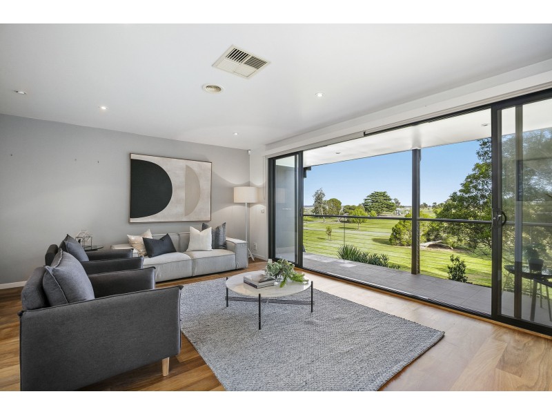 10/369 Esplanade, Altona VIC 3018