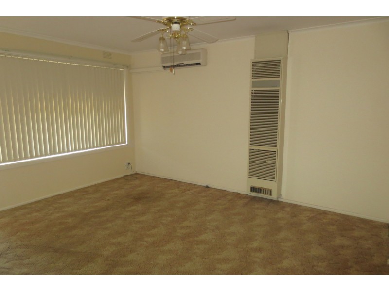 4/24 Davies Street, Altona VIC 3018