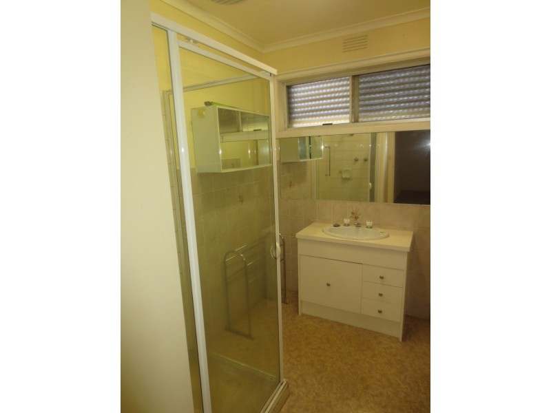 4/24 Davies Street, Altona VIC 3018