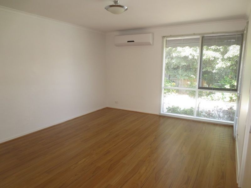 2/114 Blyth Street, Altona VIC 3018