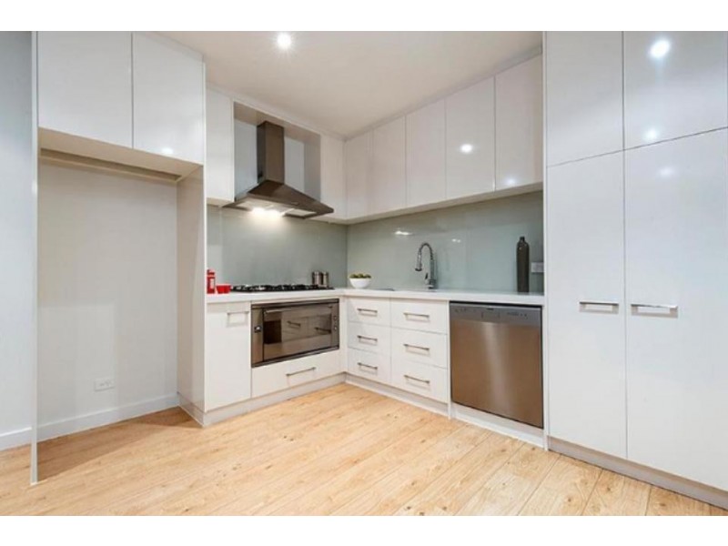 21D Upton Street, Altona VIC 3018