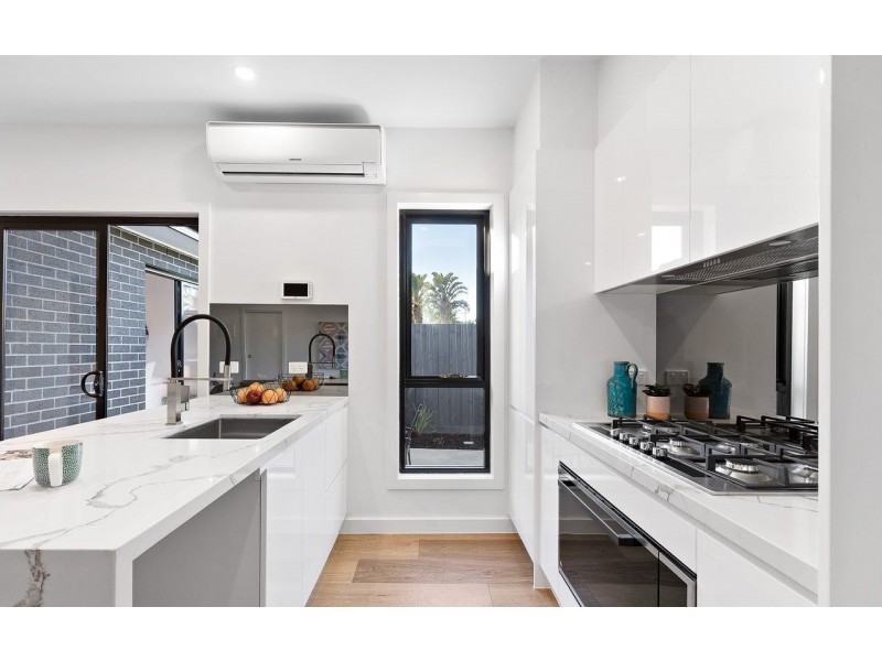 3/9 Cobham Street, Altona VIC 3018