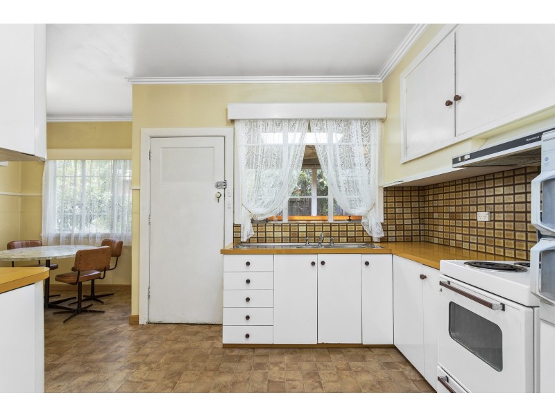 90 Blyth Street, Altona VIC 3018