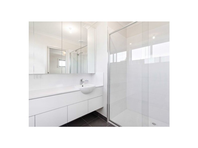 1A Merritt Court, Altona VIC 3018