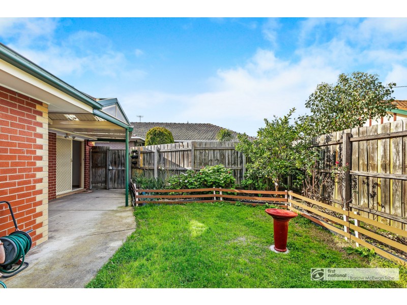 1/134 Civic Parade, Altona VIC 3018