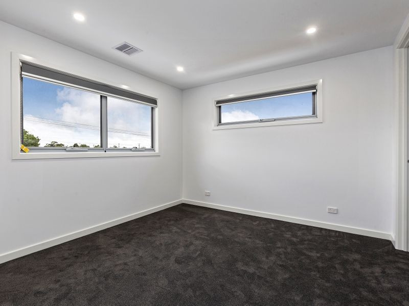 1/14 Lark Street, Altona VIC 3018