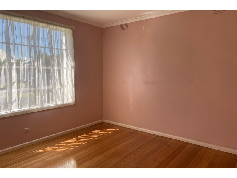 8/9 Romawi Street, Altona VIC 3018