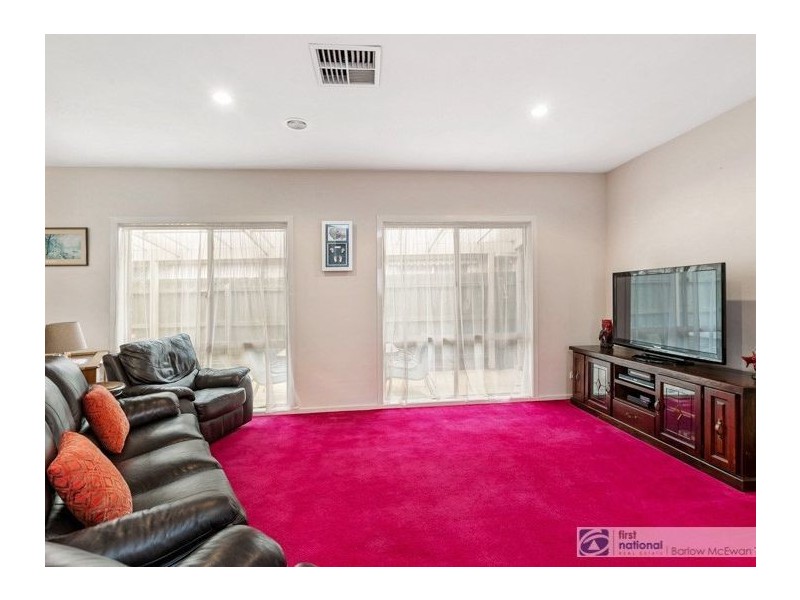 6 Davis Court, Altona Meadows VIC 3028