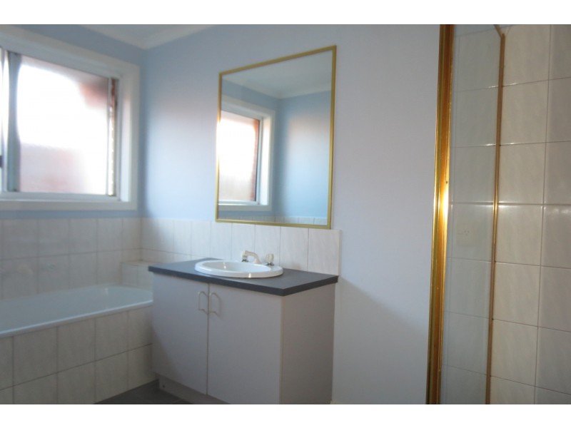 1/144 Victoria Street, Altona Meadows VIC 3028