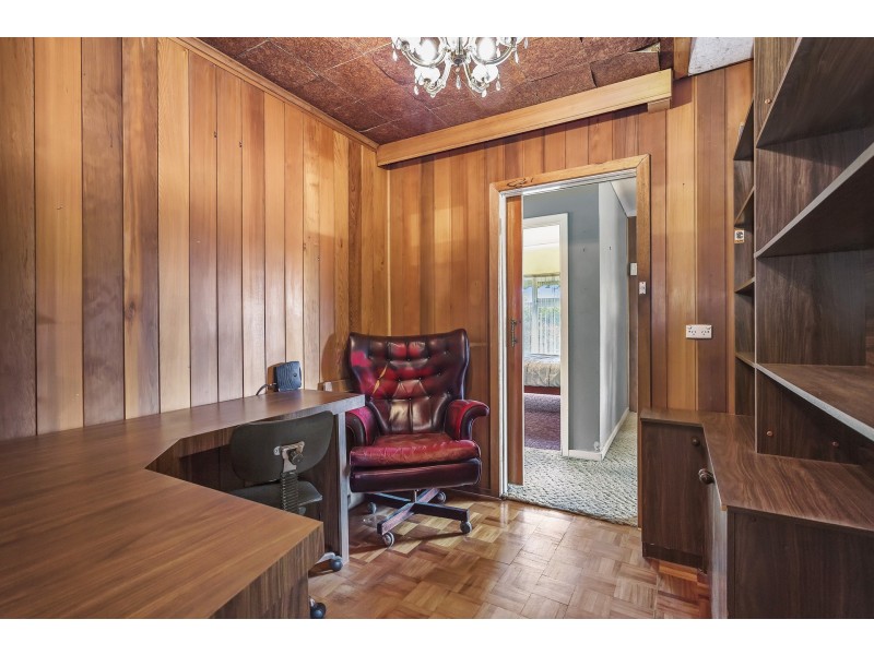 44 Curlew Avenue, Altona VIC 3018