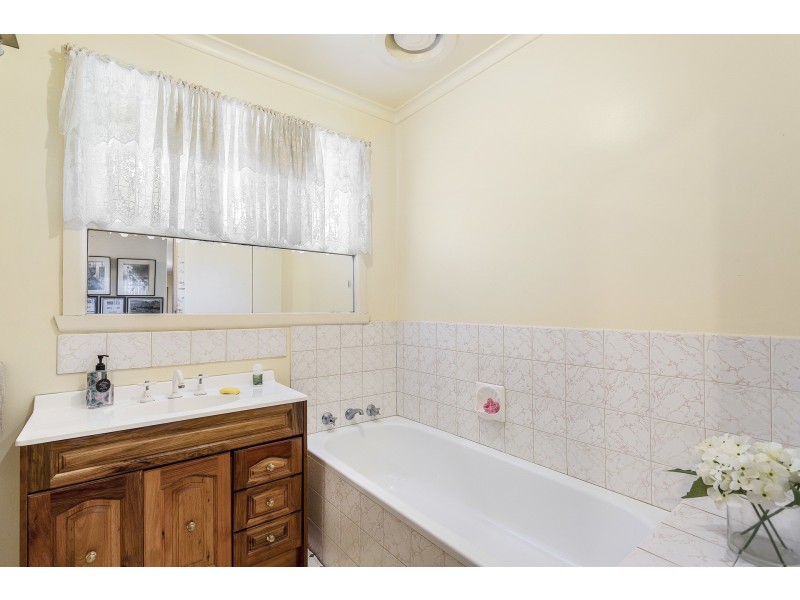 1 Watson Court, Altona VIC 3018