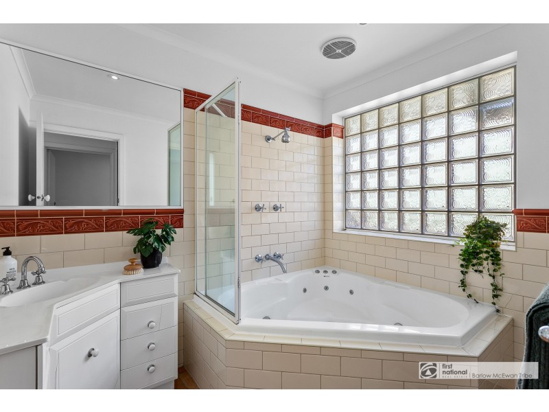 45 Waters Drive, Seaholme VIC 3018