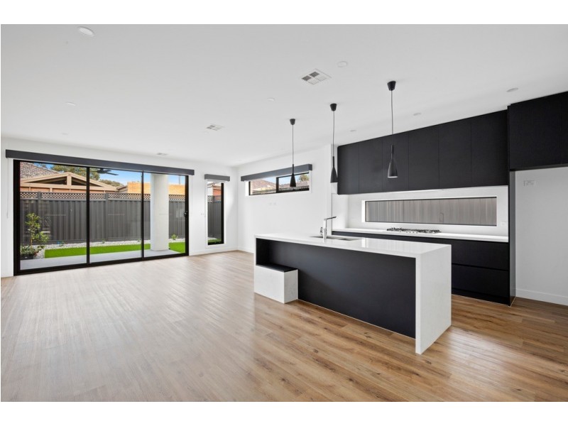 4 Cain Court, Altona VIC 3018