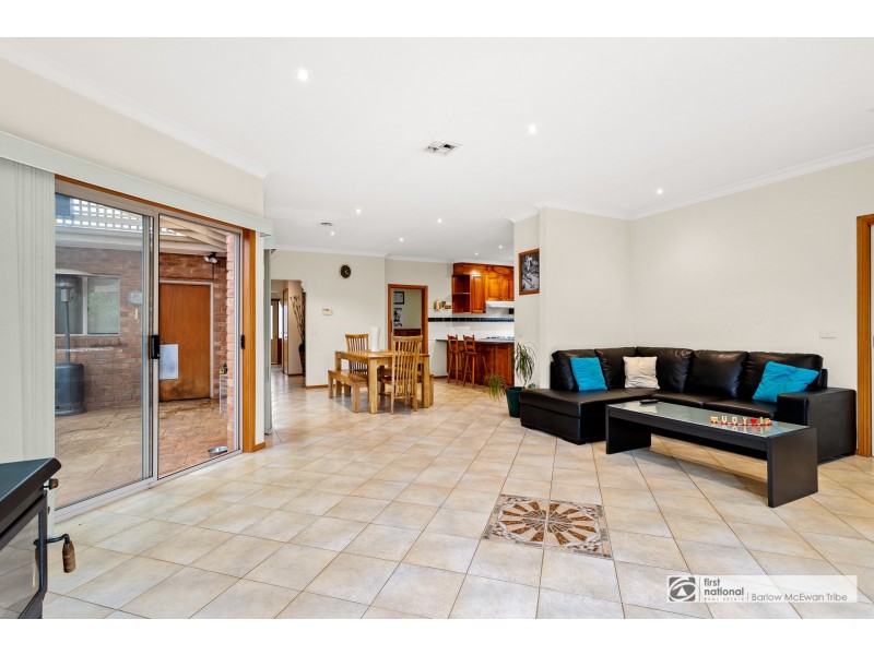 6 Skehan Boulevard, Altona Meadows VIC 3028