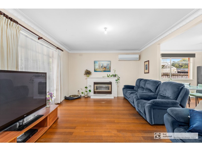 9 Linnet Street, Altona VIC 3018