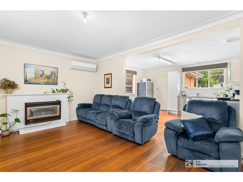9 Linnet Street, Altona VIC 3018