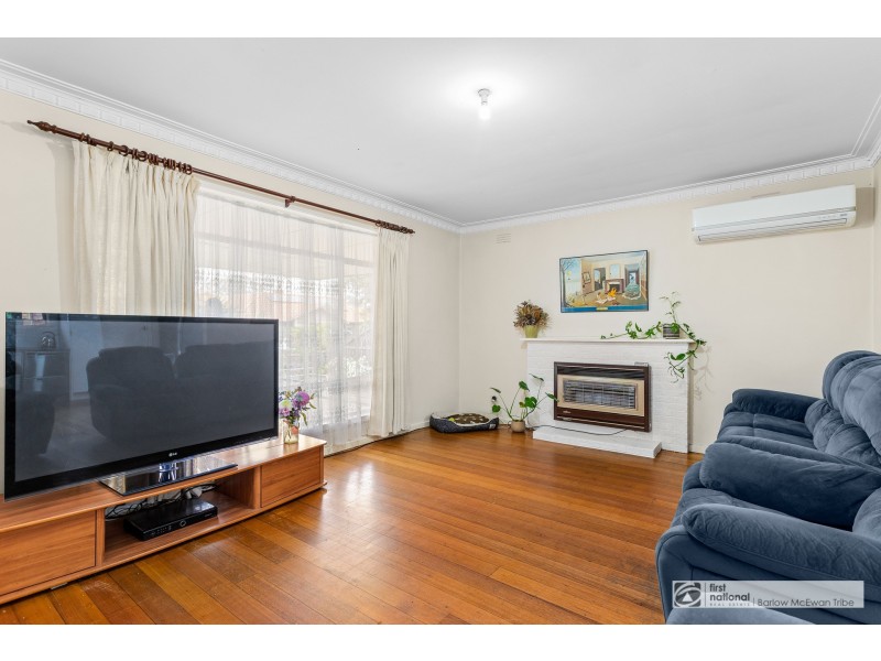 9 Linnet Street, Altona VIC 3018