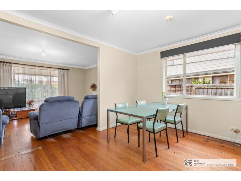 9 Linnet Street, Altona VIC 3018