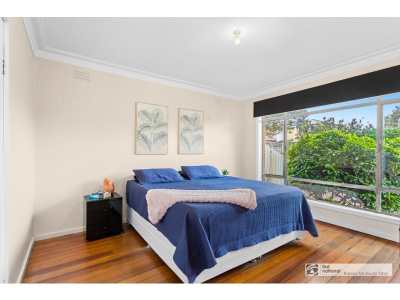 9 Linnet Street, Altona VIC 3018