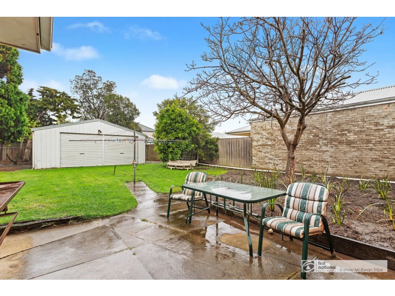 9 Linnet Street, Altona VIC 3018