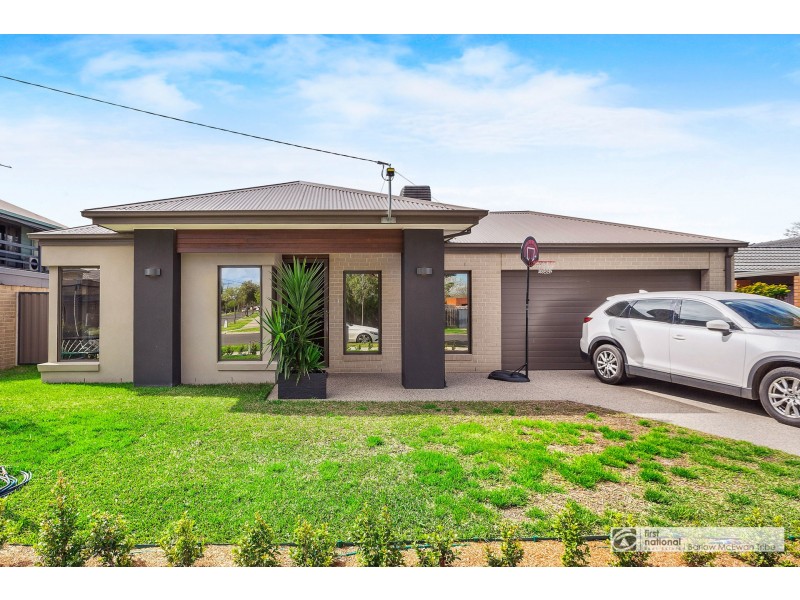 47 Noordenne Avenue, Seaholme VIC 3018