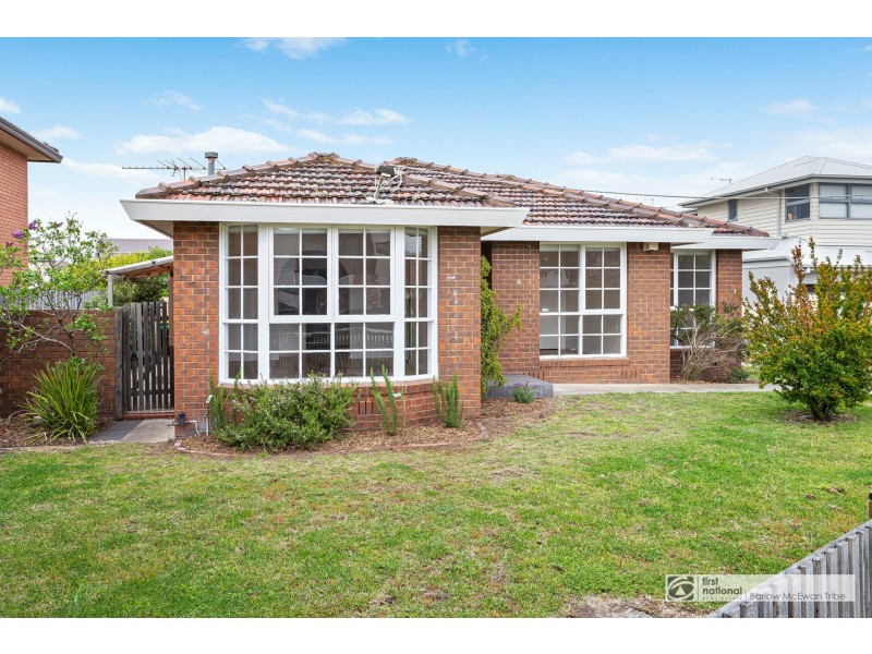 1/180 Queen Street, Altona VIC 3018