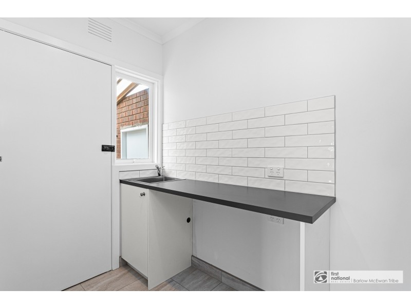 1/180 Queen Street, Altona VIC 3018