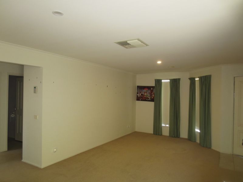 13 Federation Court, Altona VIC 3018