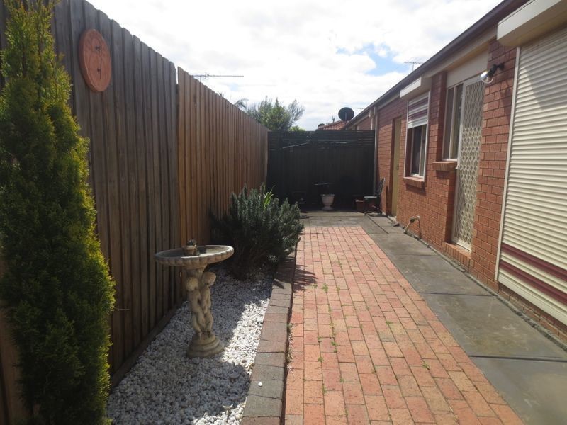 13 Federation Court, Altona VIC 3018