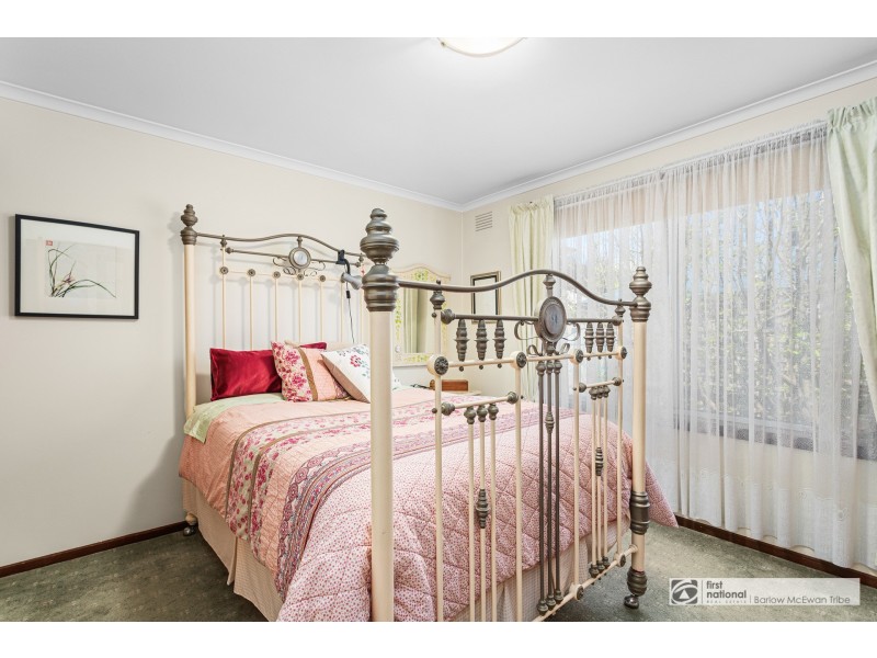 2/25 Rose Street, Altona VIC 3018